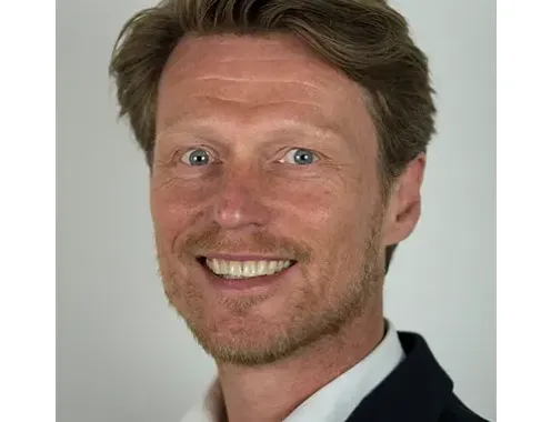 Rimmert van Luyn - VP Global Transportation, Customs & Compliance and EMEA Operations at Hitachi Vantara
